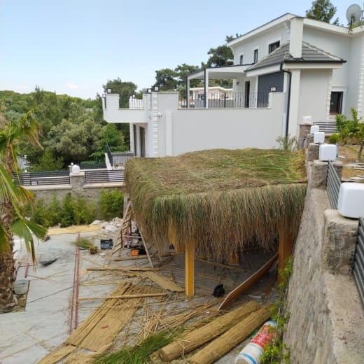 Villa Pergola Doğal Ot Kaplama — Kaş / Antalya